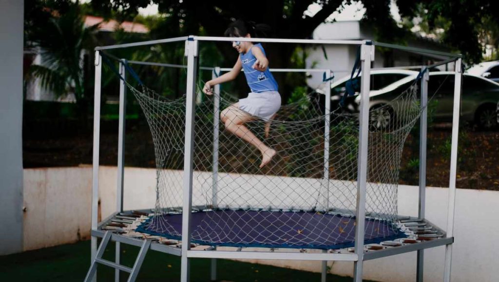 6ft trampoline