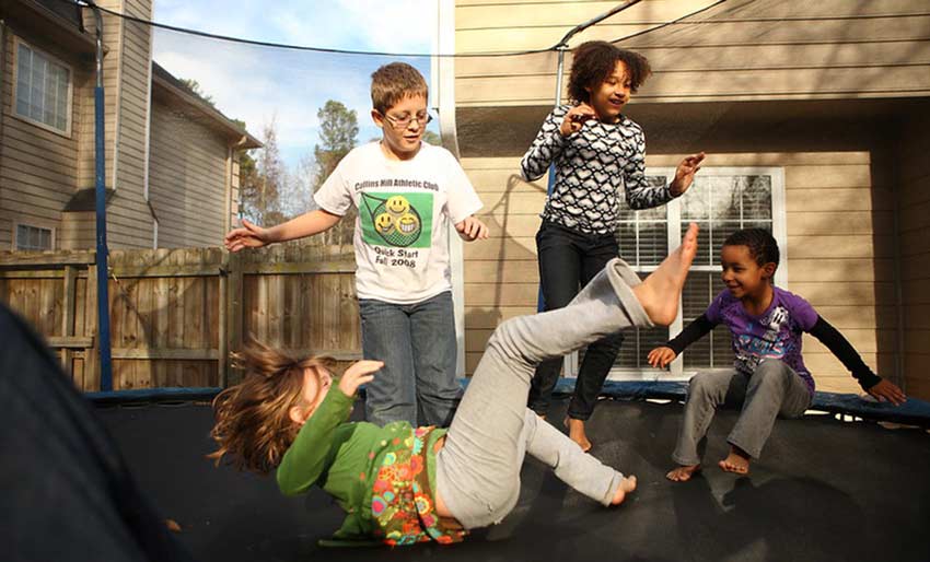 Is trampoline bad for toddlers